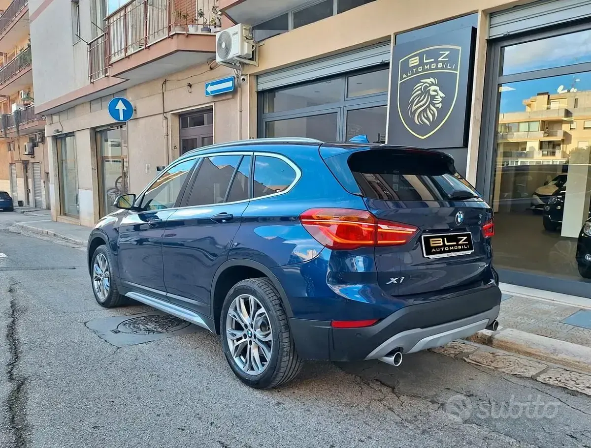 Usata BMW X1 xLine 150 CV (110 kW) 2019 Bluazzurro SUV