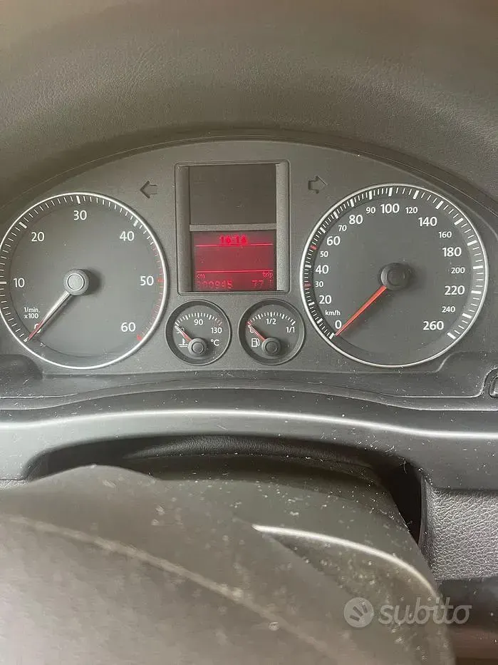 Usata VW Golf Plus 105 CV (77 kW) 2005 Grigio Monovolume