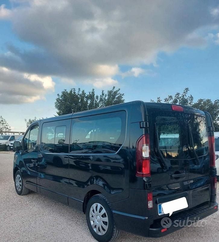 Occasion Opel Vivaro 145 ch (106 kW) 2016 Noir Monospace