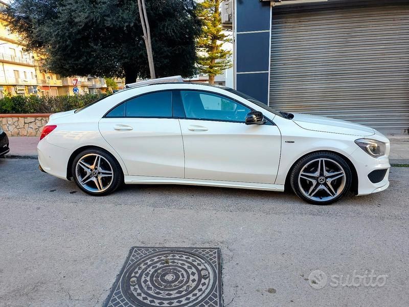 Usata Mercedes CLA200 156 CV (114 kW) 2019 Bianco Berlina