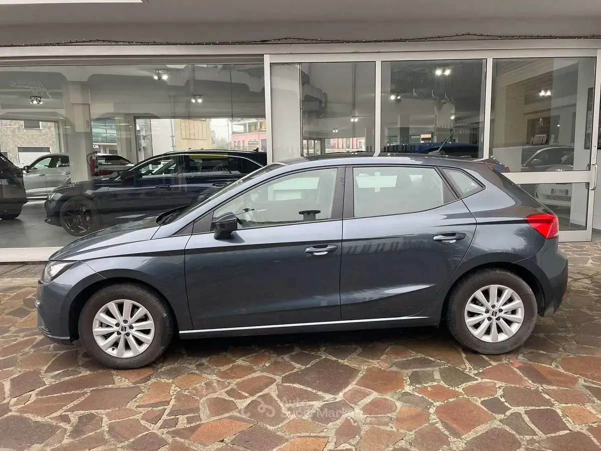 Usata Seat Ibiza Business 110 CV (80 kW) 2021 Grigio Utilitaria