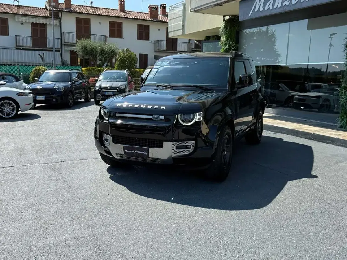 Usata Land Rover Defender S 200 CV (147 kW) 2023 Nero SUV