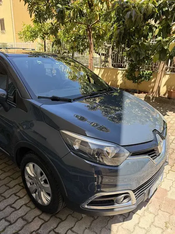 Usata Renault Captur 90 CV (66 kW) 2014 SUV