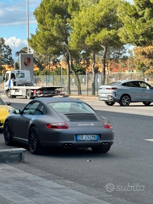 Usata Porsche 997 385 CV (283 kW) 2009 Grigio Coupé