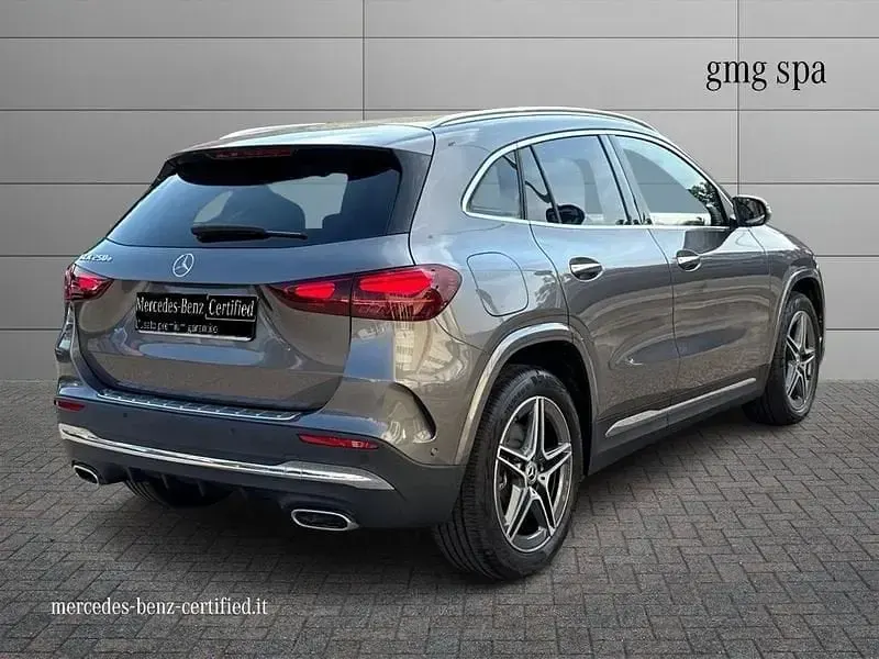 Usata Mercedes GLA250 Advanced Plus 218 CV (160 kW) 2025 Grigio SUV
