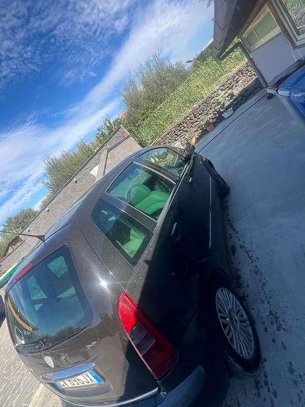 Usata Lancia Musa 95 CV (69 kW) 2005 Monovolume