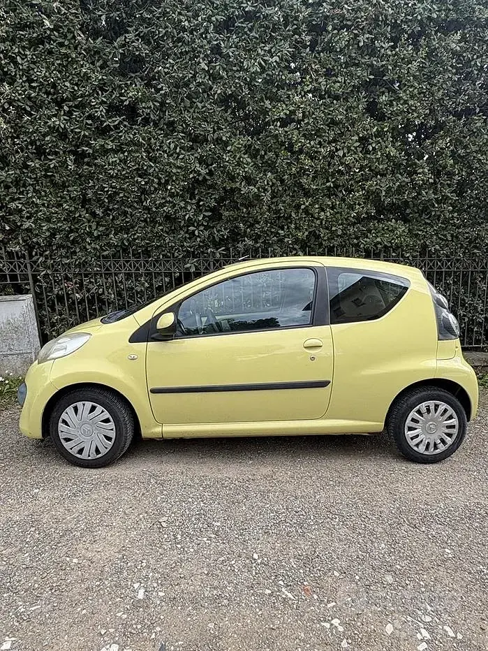 Usata Citroën C1 68 CV (50 kW) 2006 Giallo Utilitaria