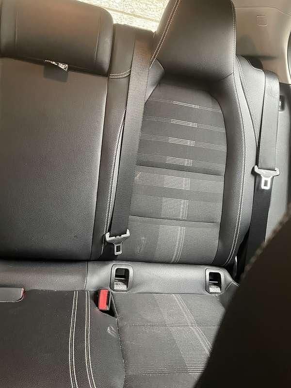 Grigio Usata 2018 Mercedes GLA200 SUV | 20.000 € (Super prezzo) - Immagine 1/4