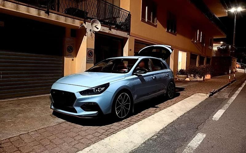 Begagnad Hyundai i30 N Performance 275 HK (202 kW) 2020 Blå Sedan