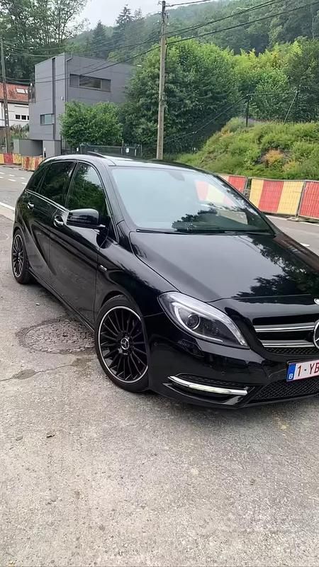 Usata Mercedes E250 2009 Grigio Berlina