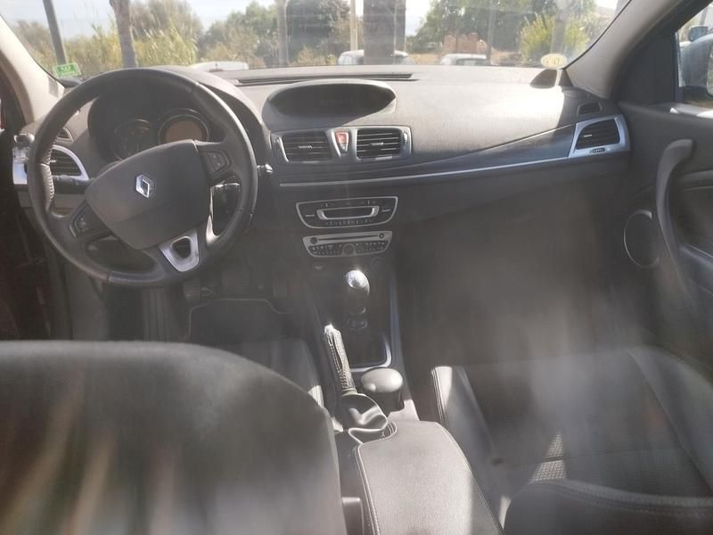 Usata Renault Mégane Coupé 110 CV (80 kW) 2009 Grigio Coupé