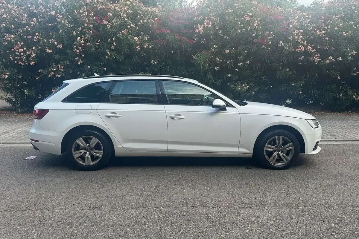 Usata Audi A4 Business 150 CV (110 kW) 2017 Bianco Station wagon