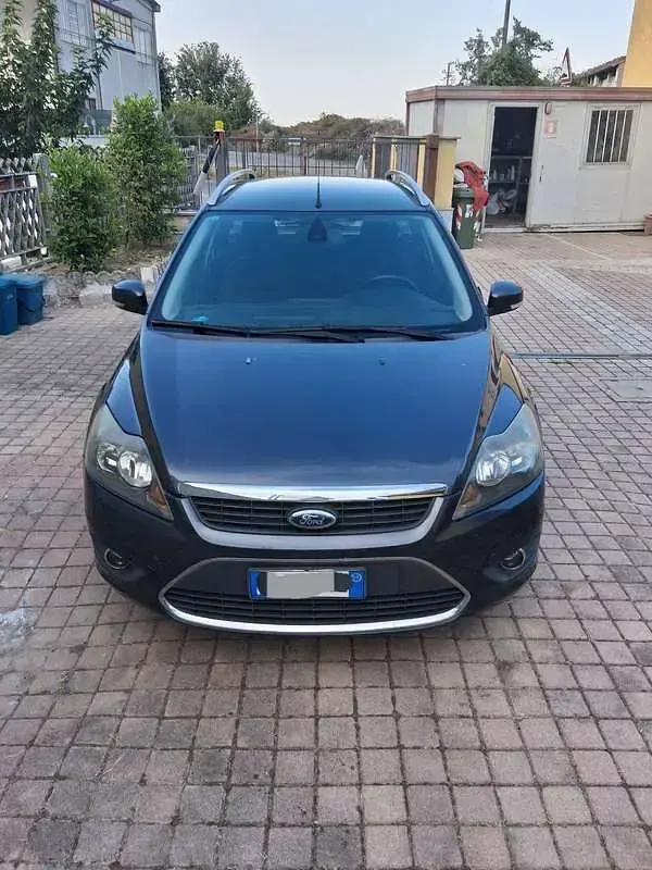 Usata Ford Focus Titanium 145 CV (106 kW) 2009 Station wagon