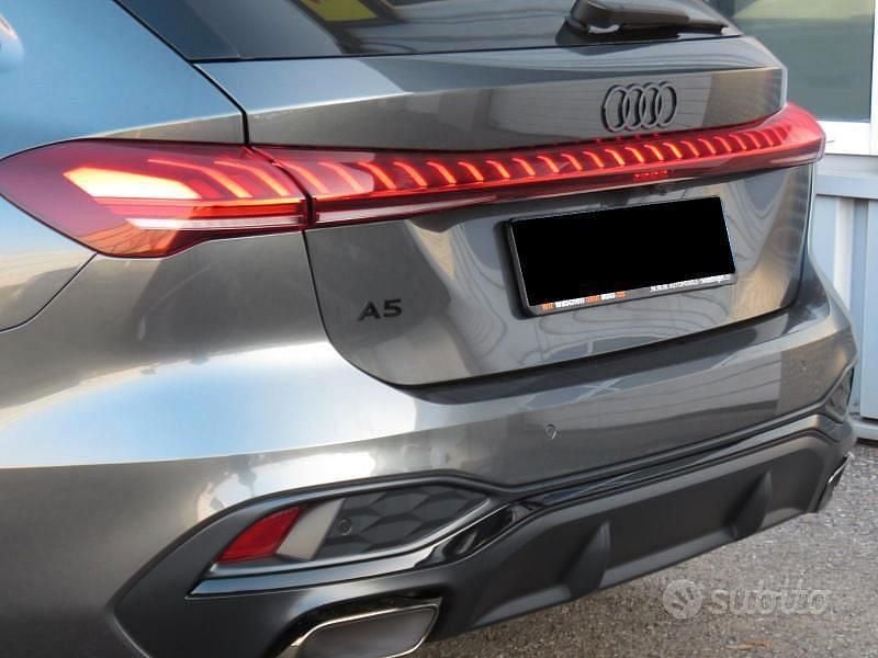 Nuova Audi A5 Ambiente 204 CV (150 kW) 2025 Grigio Station wagon