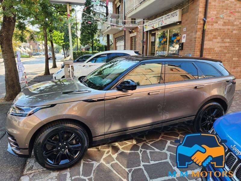 Usata Land Rover Range Rover Velar R-Dynamic 241 CV (177 kW) 2019 Bronzo SUV