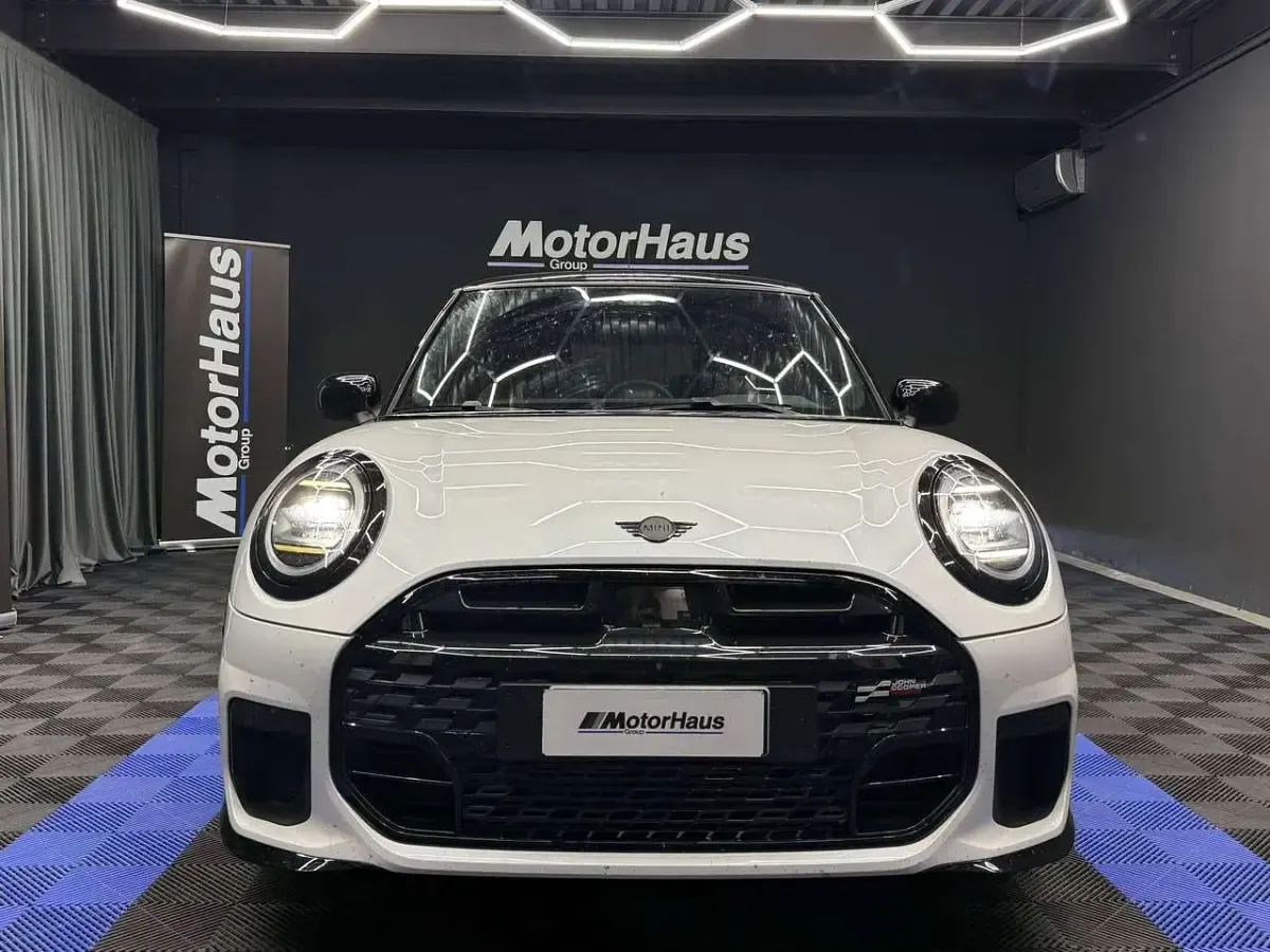 Usata Mini John Cooper Works 204 CV (150 kW) 2024 Bianco Utilitaria