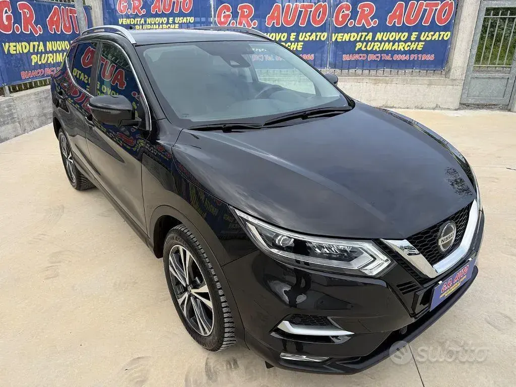 Gebraucht Nissan Qashqai N-Connecta 116 PS (85 kW) 2019 Schwarz SUV