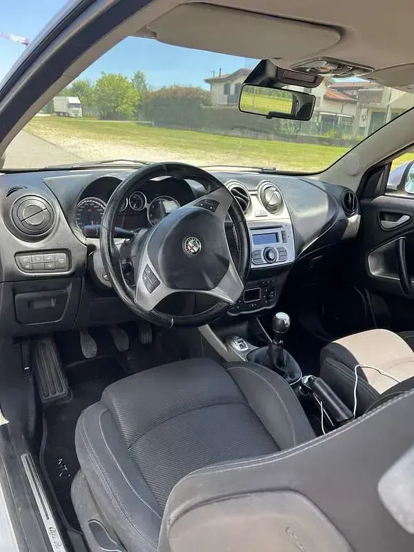 Usata Alfa Romeo MiTo 84 CV (61 kW) 2012 Utilitaria