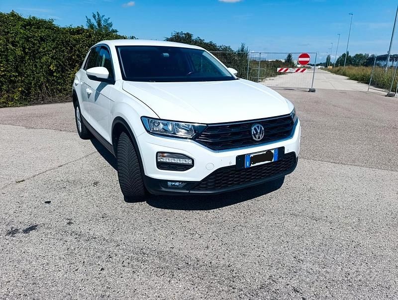 Usata VW T-Roc Advance 116 CV (85 kW) 2019 Bianco SUV