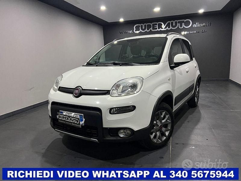 Usata Fiat Panda 4x4 S 95 CV (69 kW) 2017 Bianco Utilitaria