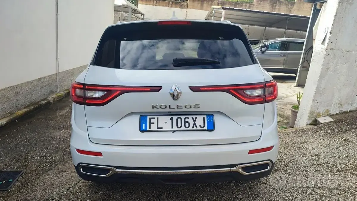 Usata Renault Koleos Intens 131 CV (96 kW) 2017 Bianco SUV