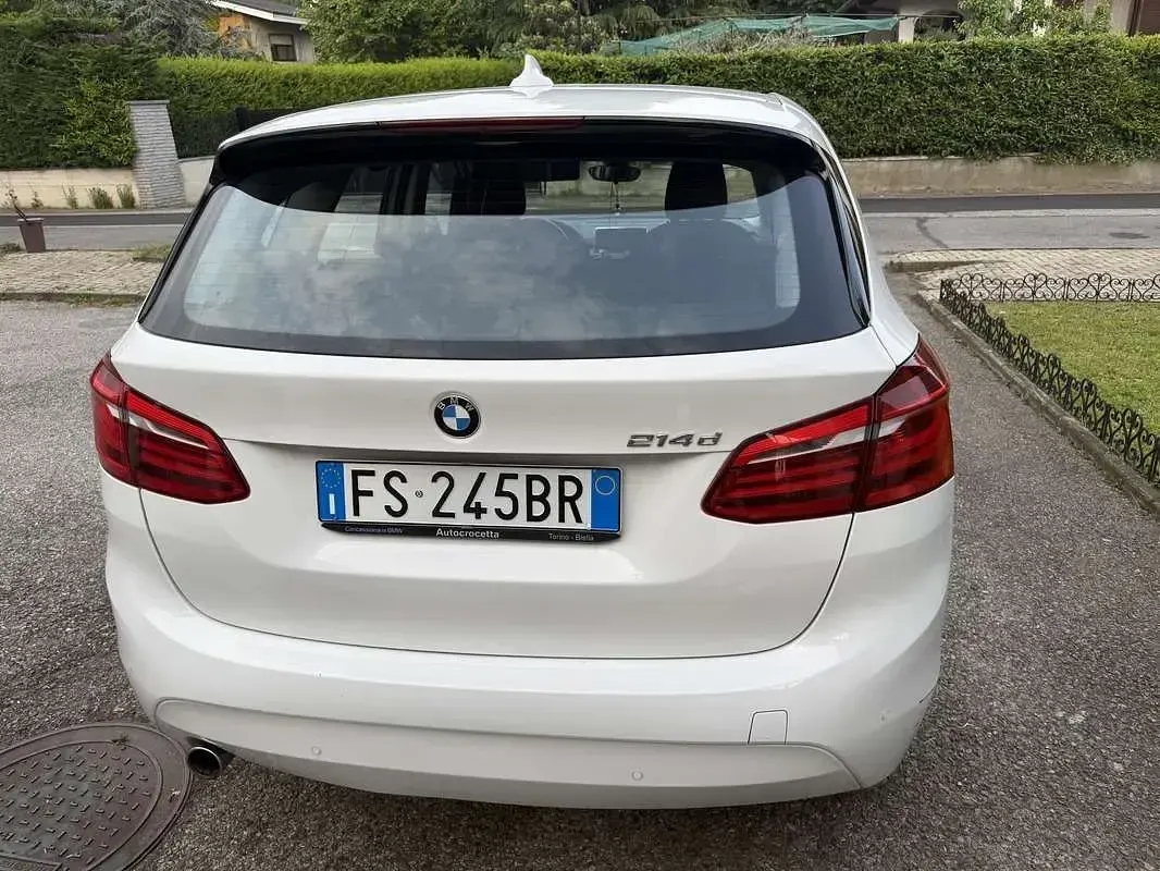 Usata BMW 214 Active Tourer Performance 95 CV (69 kW) 2018 Bianco Monovolume