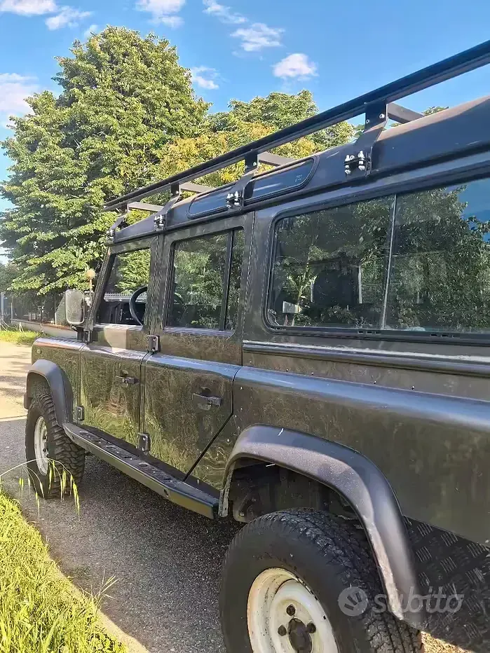 Usata Land Rover Defender 68 CV (50 kW) 2004 Station wagon
