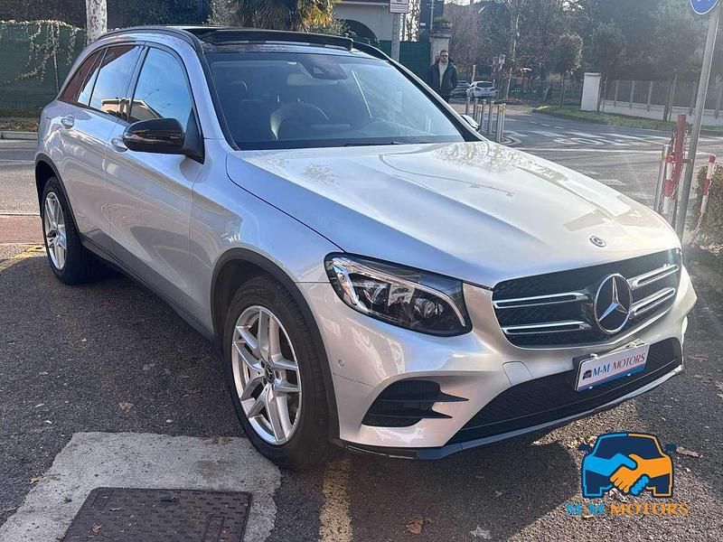 Grigio Usata 2017 Mercedes GLC250 Executive SUV | 24.500 € (Ottimo prezzo) - Immagine 1/4