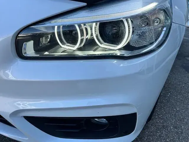 Usata BMW 218 Active Tourer Luxury Line 149 CV (109 kW) 2016 Bianco Monovolume