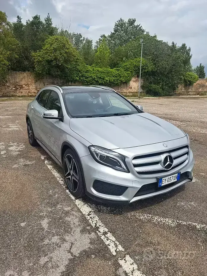 Occasion Mercedes GLA200 Premium 136 ch (100 kW) 2015 Gris SUV