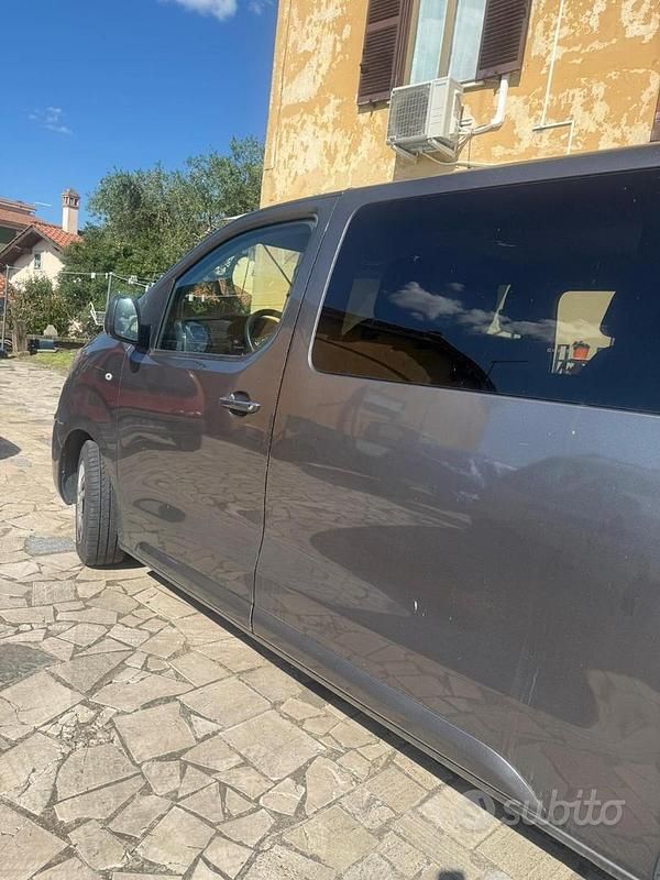 Usata Citroën Spacetourer 150 CV (110 kW) 2016 Grigio Monovolume