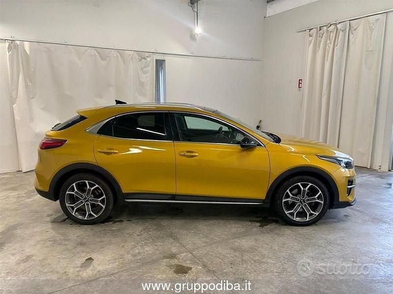 Usata Kia XCeed 140 CV (102 kW) 2019 Giallo SUV