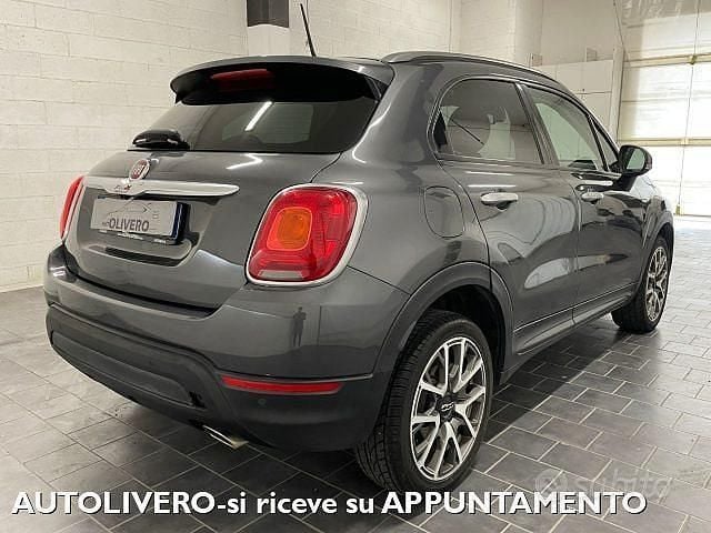 Usata Fiat 500X Cross Plus 140 CV (102 kW) 2015 Grigio scuro SUV