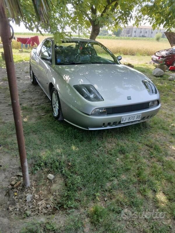 Usata Fiat Coupé 139 CV (102 kW) 1996 Grigio Coupé