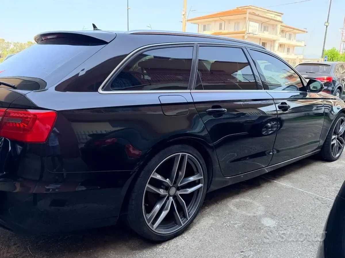 Usata Audi A6 Advanced 177 CV (130 kW) 2012 Nero Station wagon