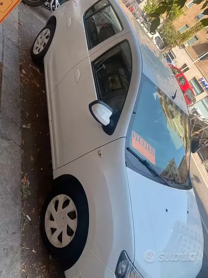 Usata Dacia Sandero 90 CV (66 kW) 2016 Bianco Utilitaria