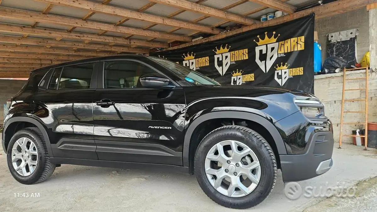 Usata Jeep Avenger 101 CV (74 kW) 2024 Nero SUV