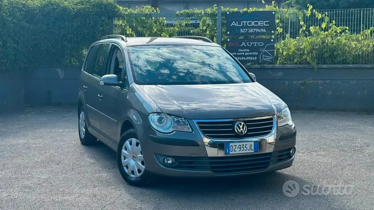 Usata VW Touran Highline 109 CV (80 kW) 2009 Monovolume