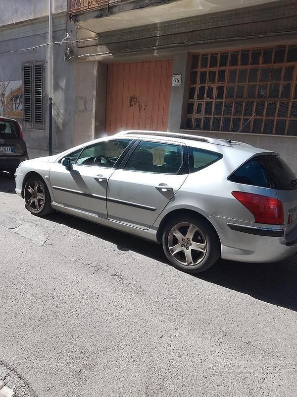 Grigio Usata 2005 Peugeot 407 Station wagon | 4300 € (Cara) - Immagine 1/4