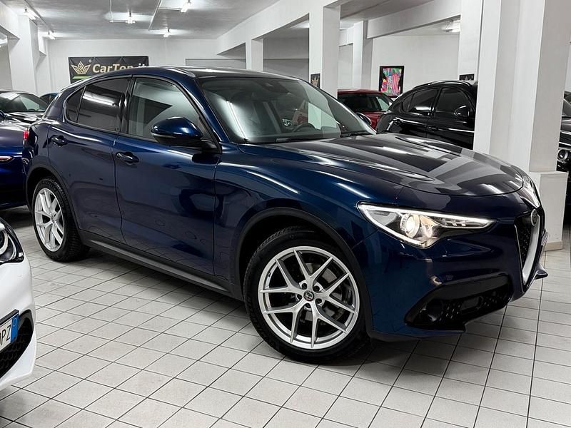 Usata Alfa Romeo Stelvio Executive 190 CV (139 kW) 2021 Blu SUV