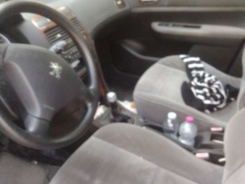 Usata Peugeot 307 109 CV (80 kW) 2004 Argento Berlina