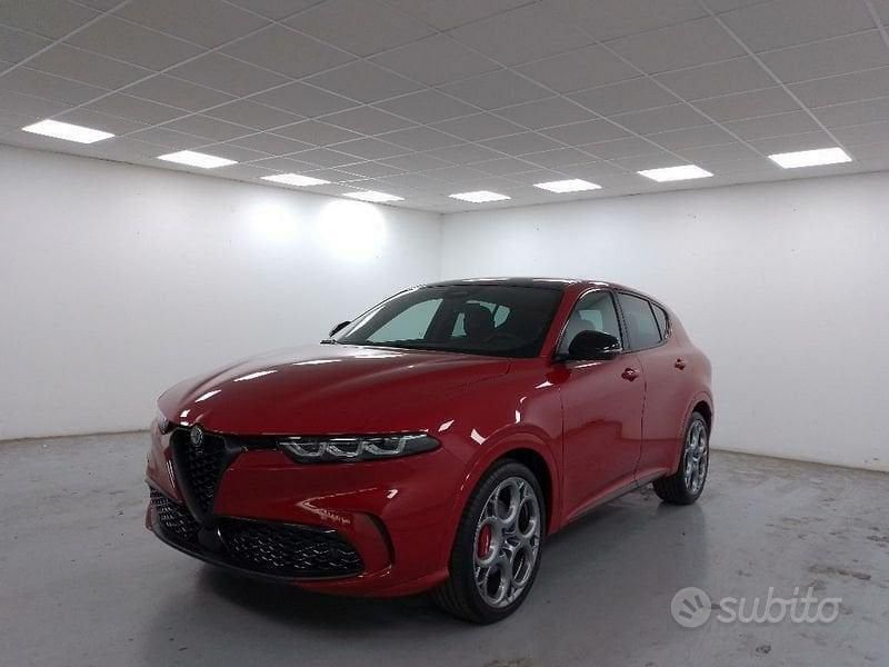 Rosso Usata 2024 Alfa Romeo Tonale SUV | 42.490 € - Immagine 1/4