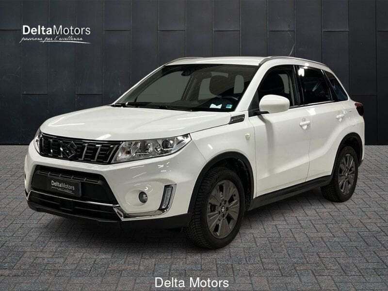 Bianco Usata 2018 Suzuki Vitara Cool SUV | 14.850 € (Buon prezzo) - Immagine 1/4