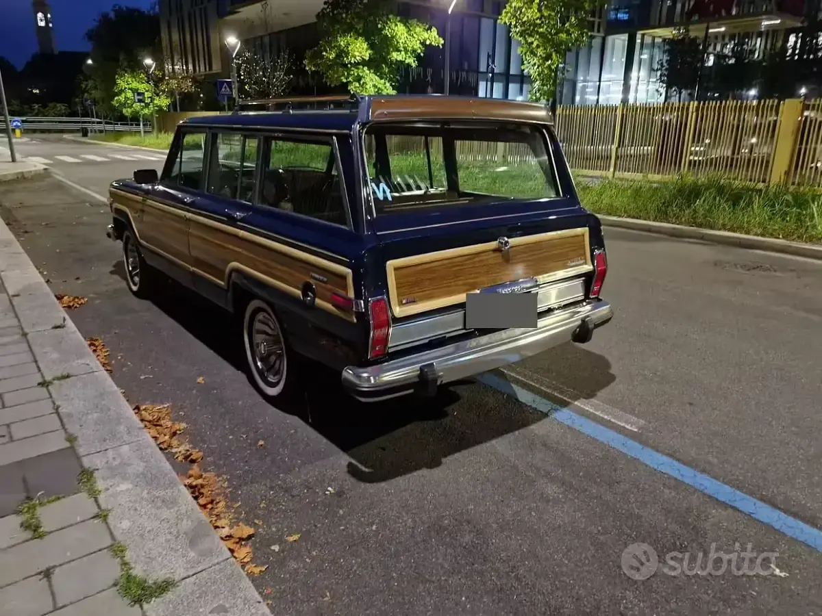 Usata Jeep Wagoneer 1984 Blu