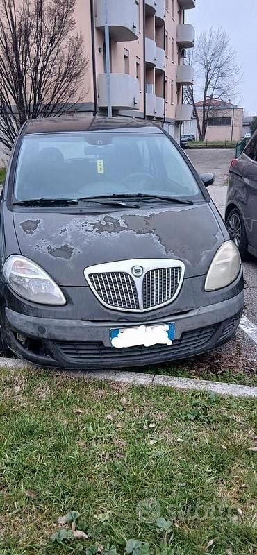 Usata Lancia Musa 2005 Marrone Monovolume
