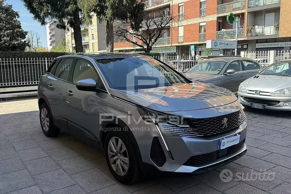 Usata Peugeot 3008 Business-Line 131 CV (96 kW) 2021 Grigio SUV
