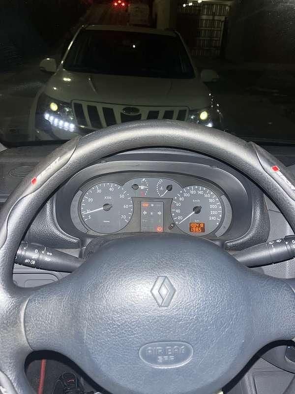 Usata Renault Clio II 58 CV (42 kW) 1999 Berlina