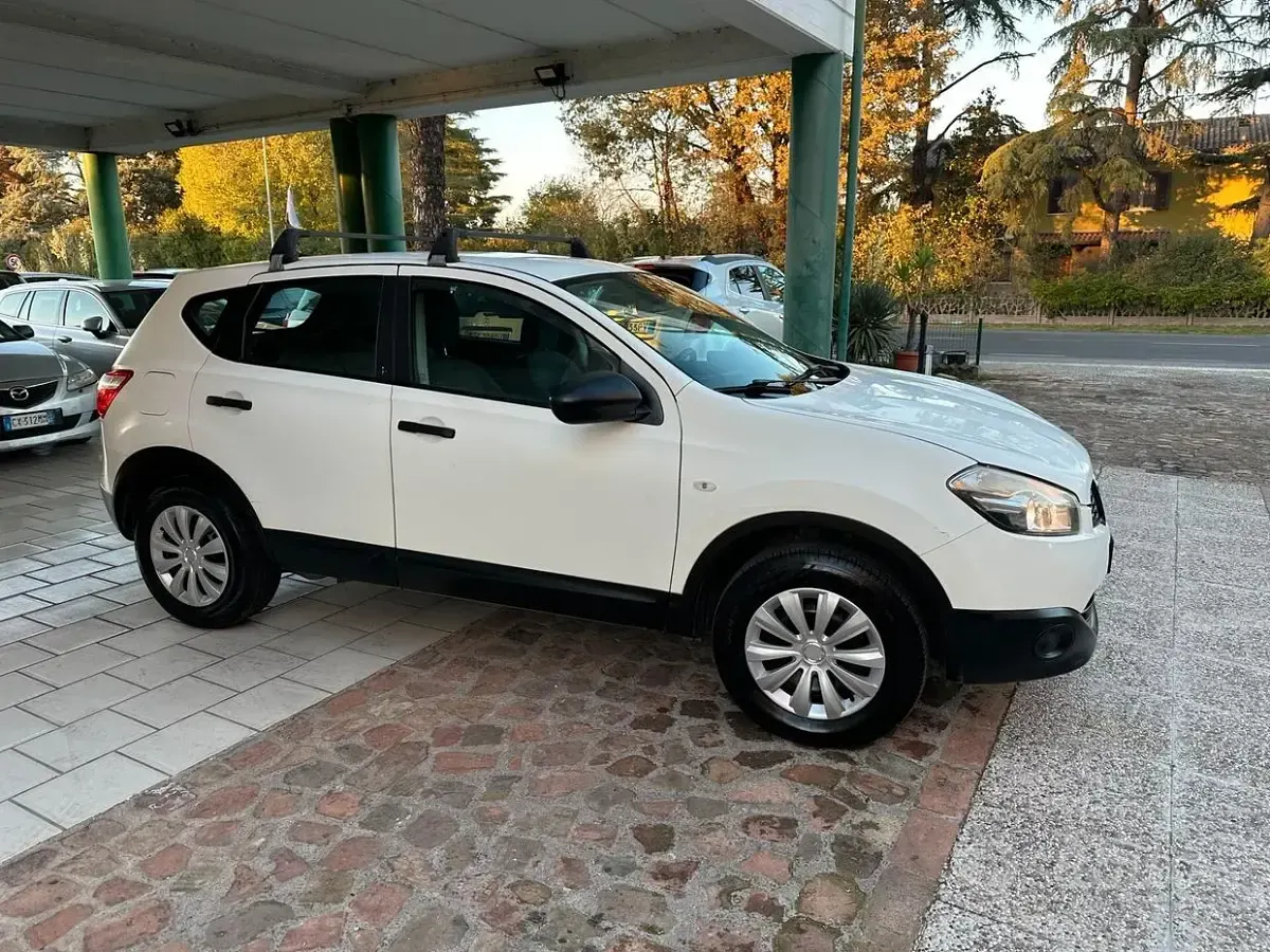 Usata Nissan Qashqai 116 CV (85 kW) 2012 Bianco SUV