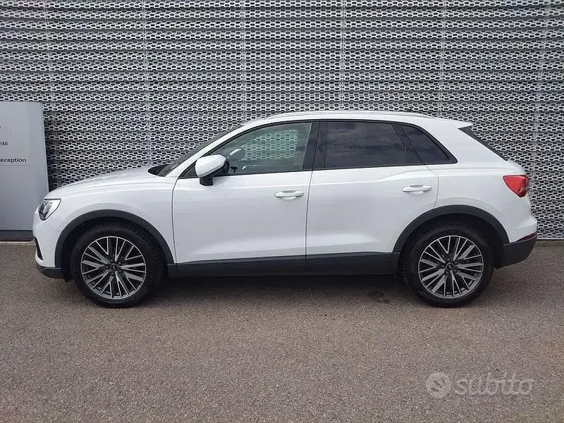 Usata Audi Q3 150 CV (110 kW) 2021 Bianco SUV