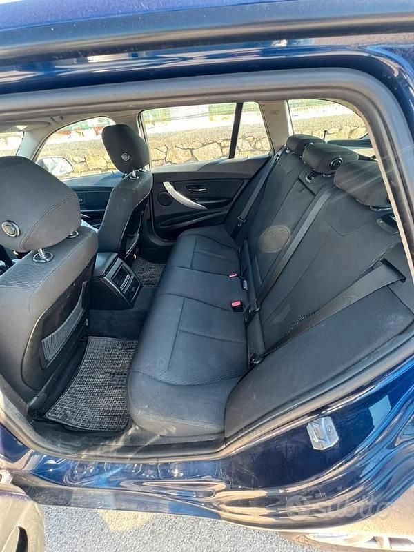 Usata BMW 316 2017 Blu Station wagon